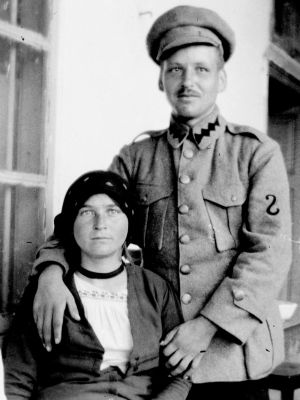 Петро Шекерик-Доників (праворуч). 1919 р.