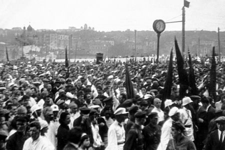 Зустріч радянського уряду України в Києві після переїзду з Харкова. Київ, 24 червня 1934 р.