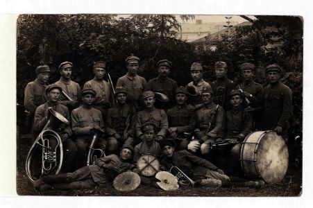 Оркестр Команди 2-го корпусу УГА в м. Проскурові. Фотокартка. 13 серпня 1919 р.