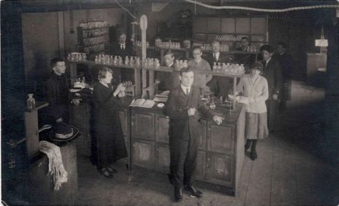 Студенти-технологи Української господарської академії в Подєбрадах. 10 лютого 1926 р.